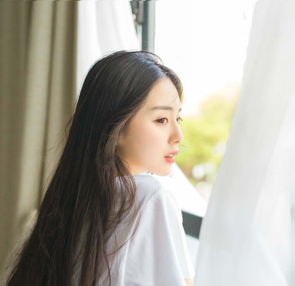 会不会是陷阱，庞德根本没有在意，就算是陷阱又如何？他有的是肉盾去探营。